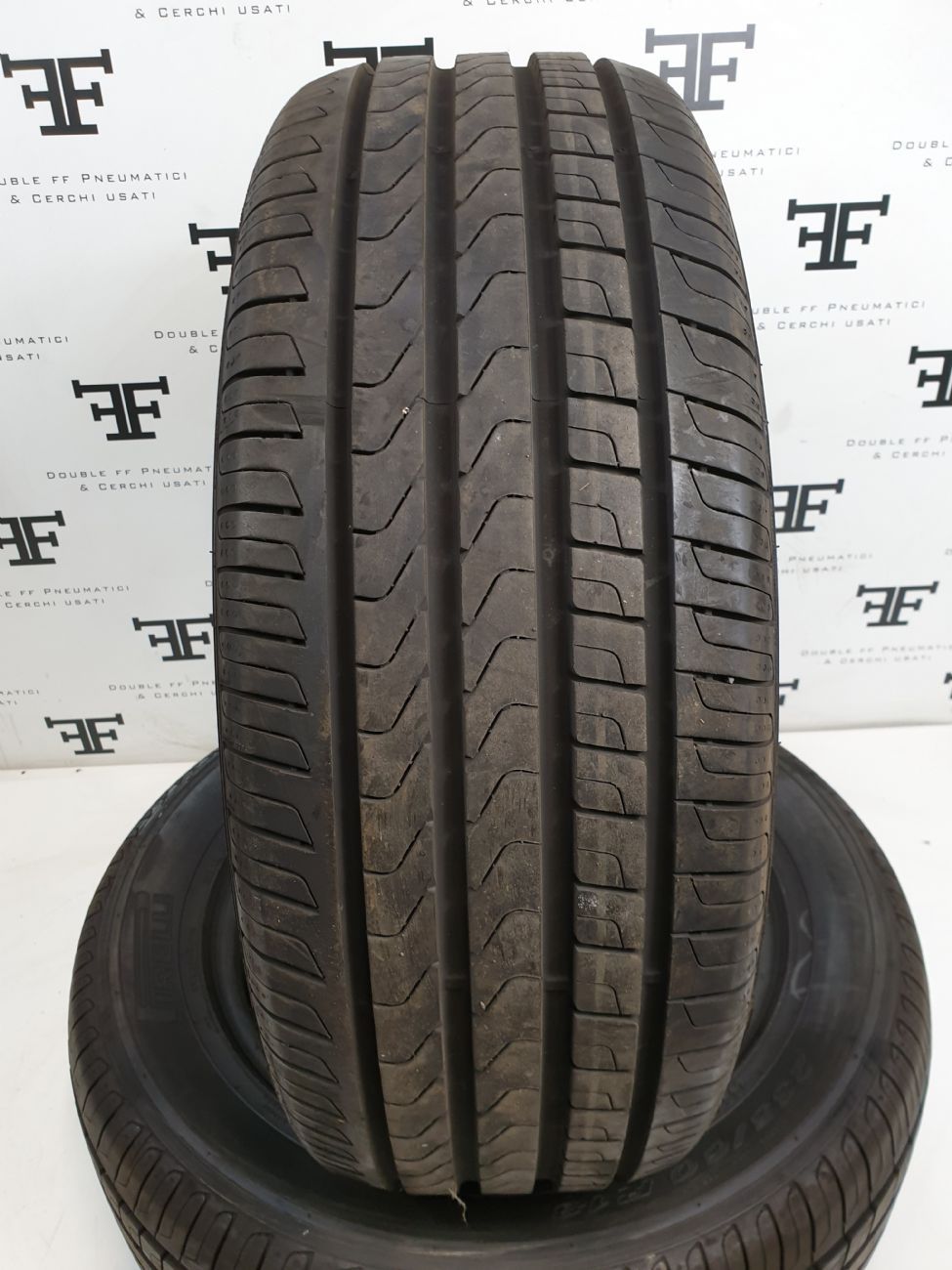 Pneumatici 215 65 R17 99 V PIRELLI SCORPION VERDE estivo usati 130€