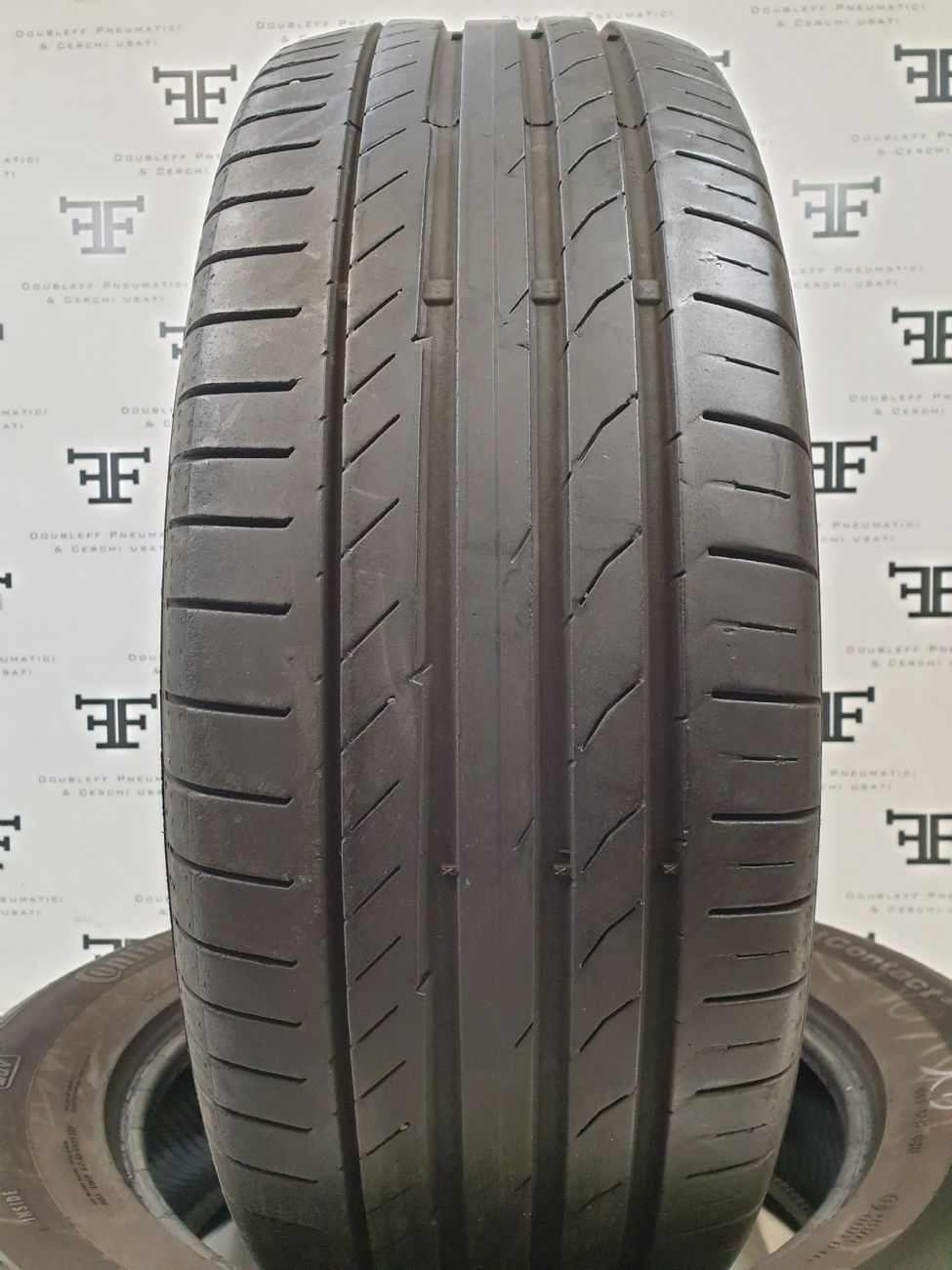 Pneumatici 235 60 R18 103 V CONTINENTAL ContiSportContact 5 estivo usati 120€