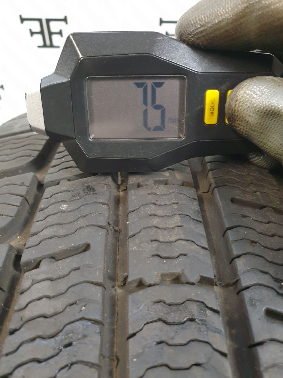 Pneumatici 225 50 R17 94 H MICHELIN PILOT ALPIN ZP invernale RUNFLAT usati 120€