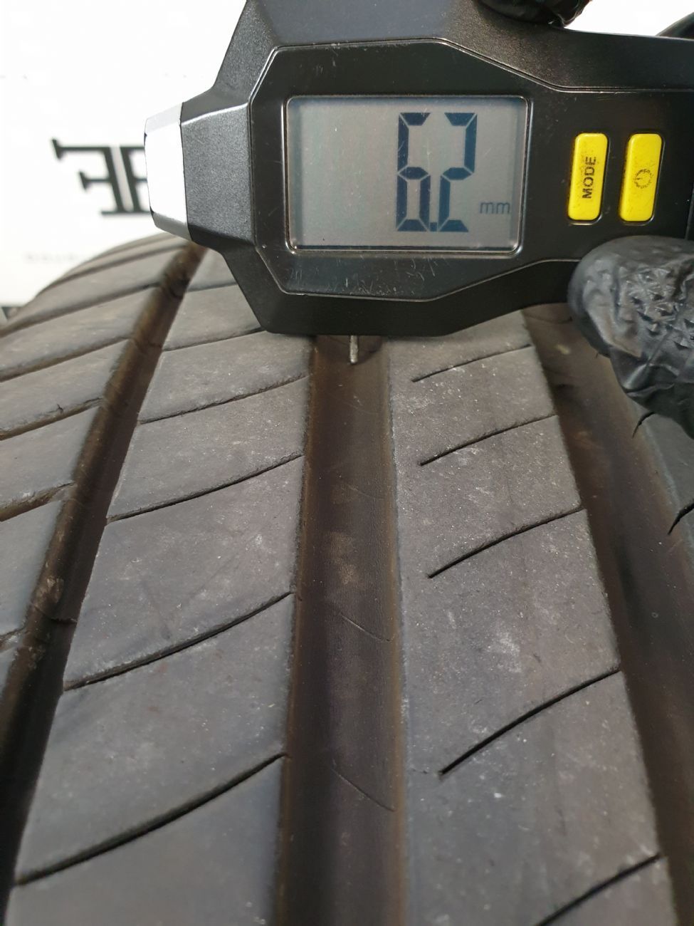 Pneumatici 205 55 R17 95 V MICHELIN PRIMACY 3 estivo usati 120€