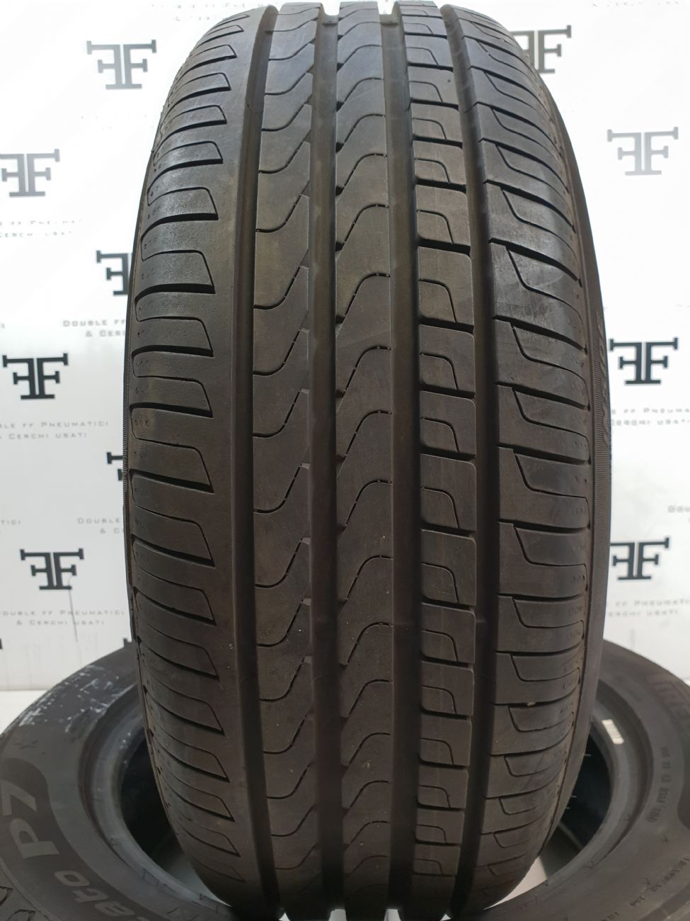 Pneumatici 225 50 R18 95 W PIRELLI CINTURATO P7 estivo RUNFLAT DEMONTÉ usati 250€