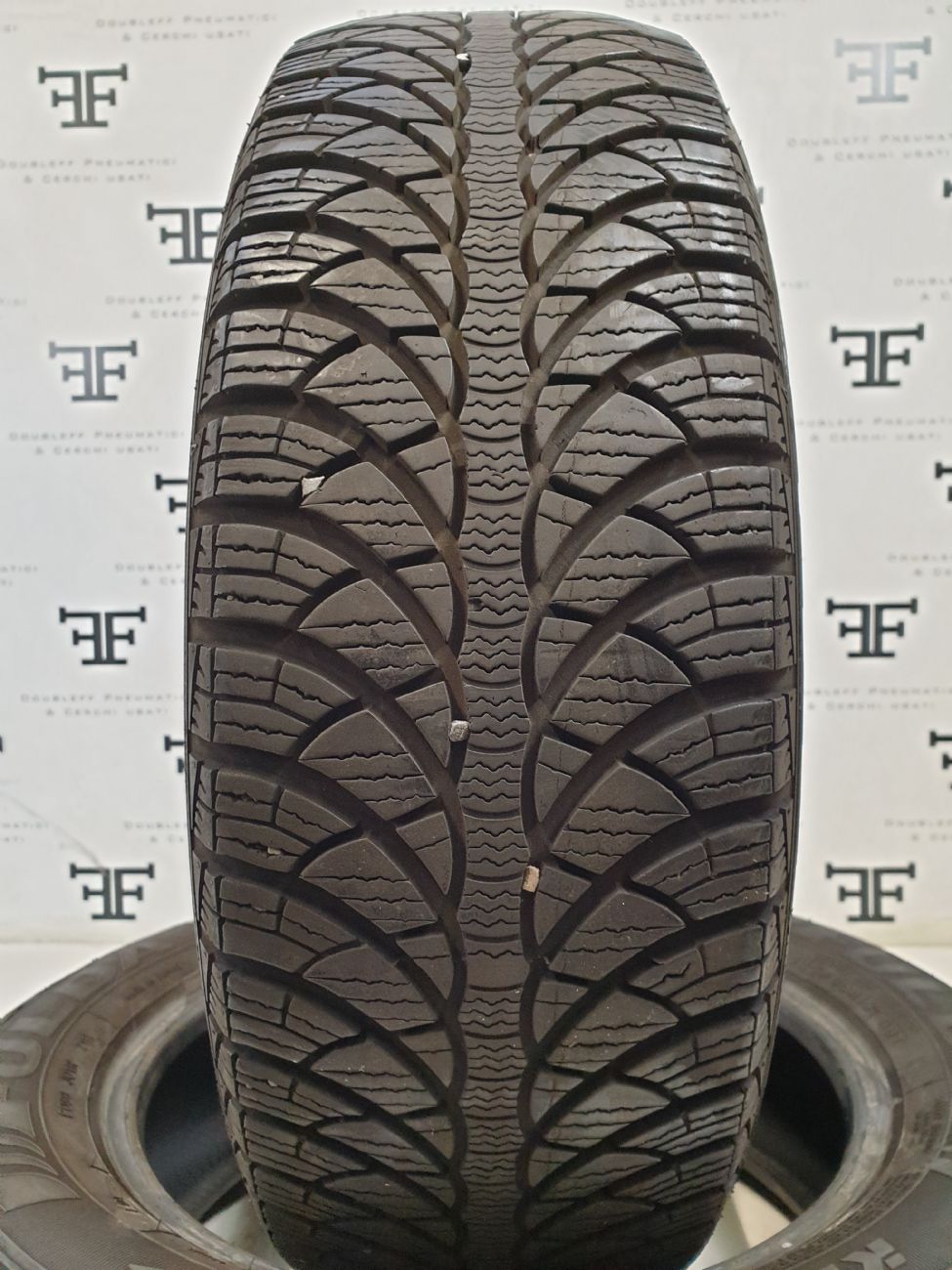 Pneumatici 185 60 R15 88 T FULDA KRISTALL MONTERO 3 invernale usati 80€