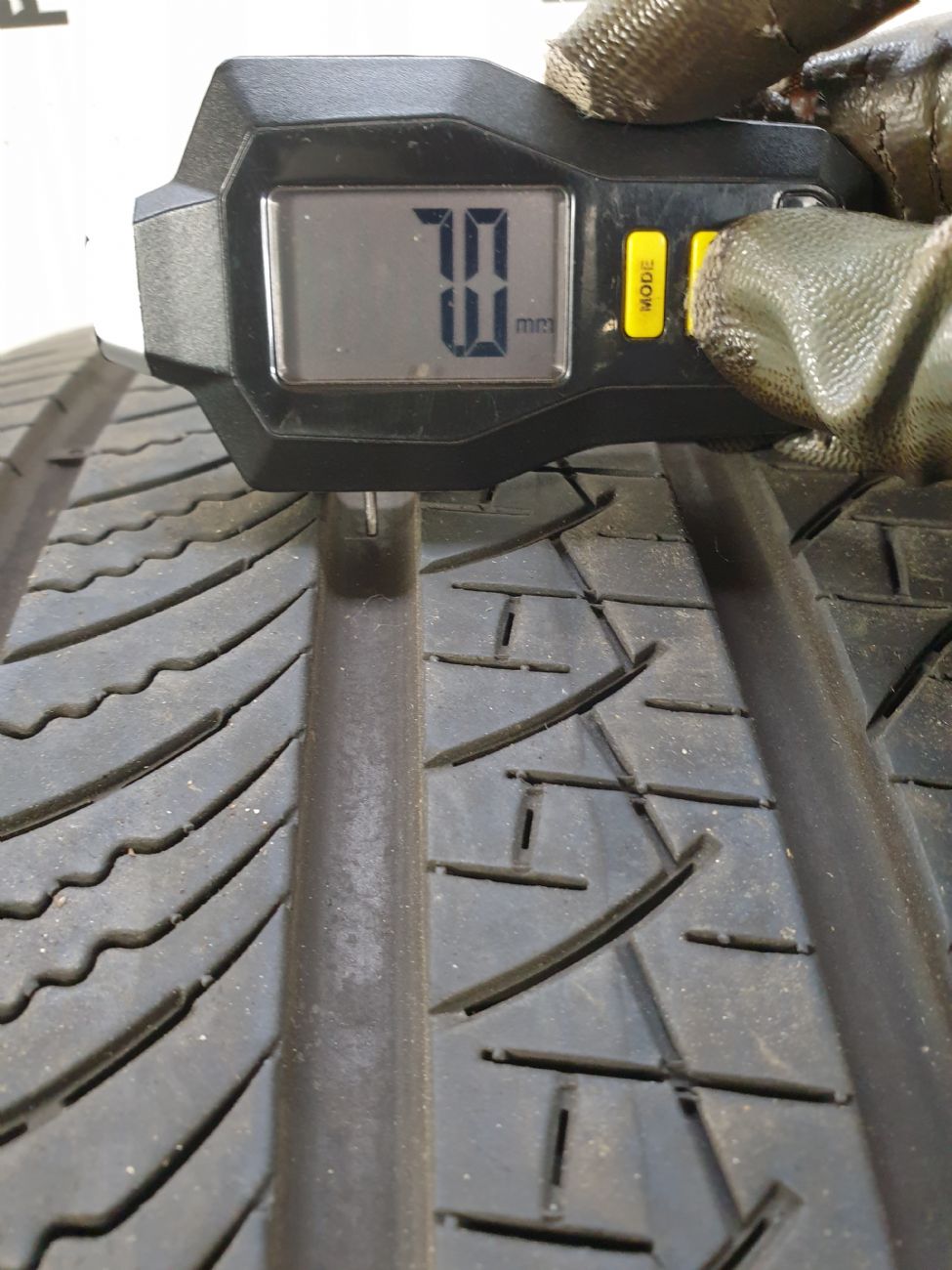 Pneumatici 245 45 R21 104 W PIRELLI SCORPION ZERO ALL SEASON 4 seasons usati 280€