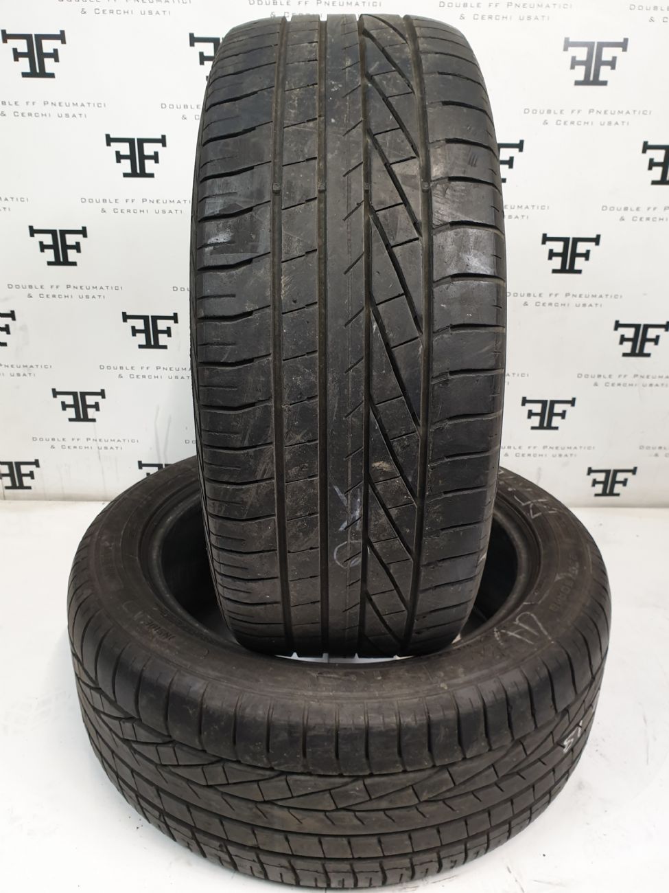 Pneumatici 215 55 R17 94 W GOODYEAR EXCELLENCE estivo usati 120€