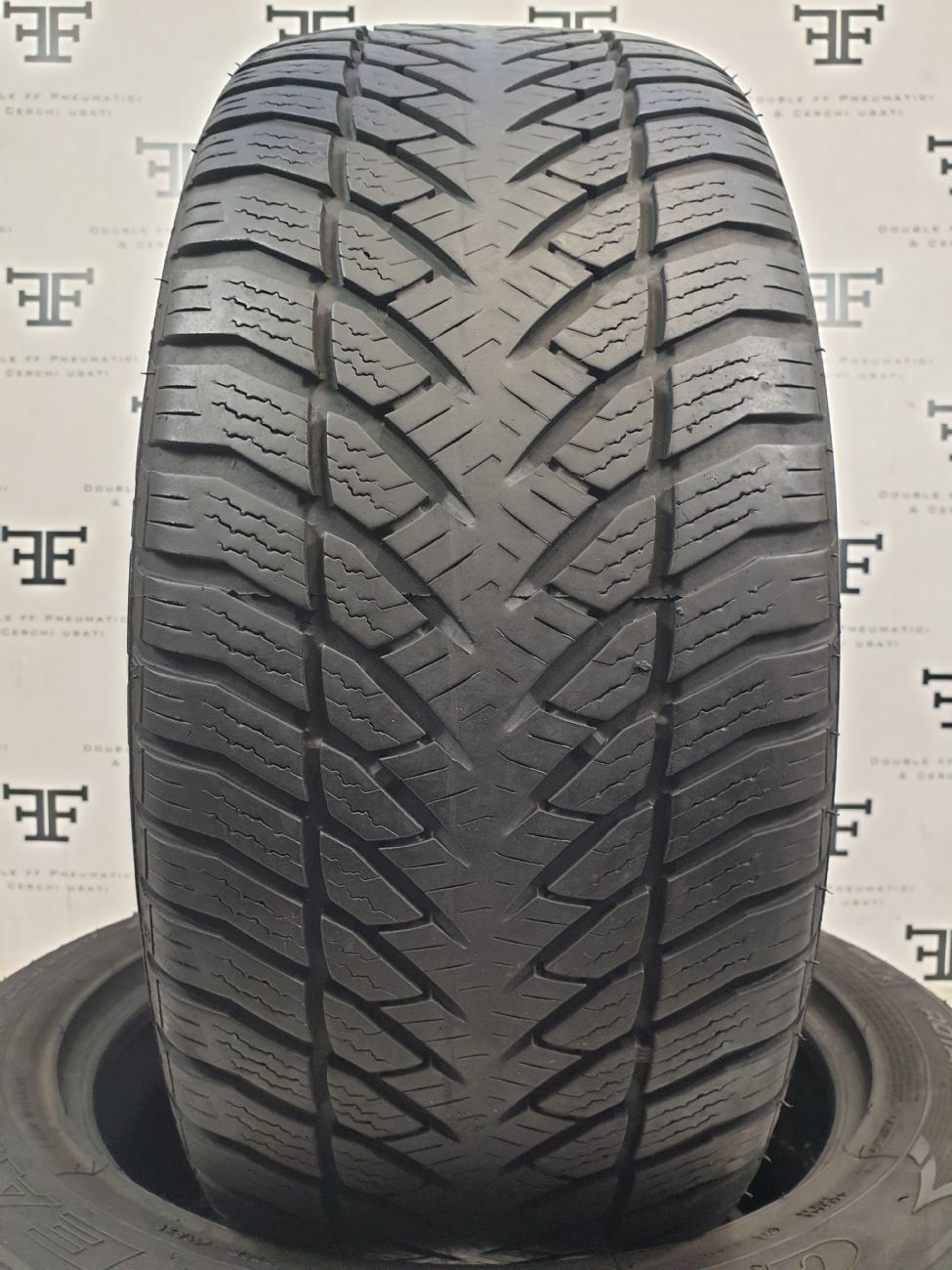 GOODYEAR EAGLE ULTRA GRIP