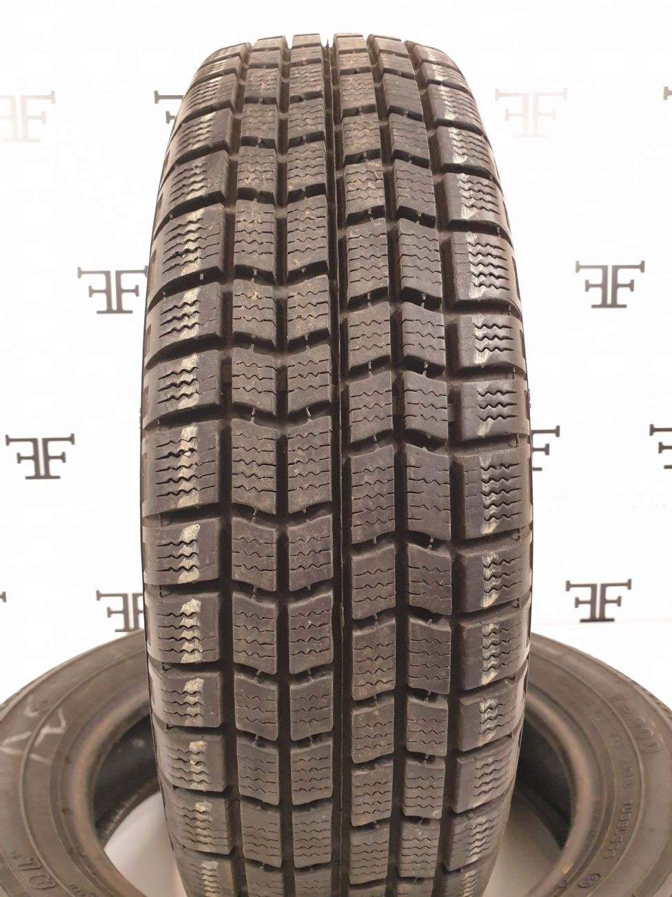 Pneumatici 155 65 R14 75 T Trayal  invernale usati 90€