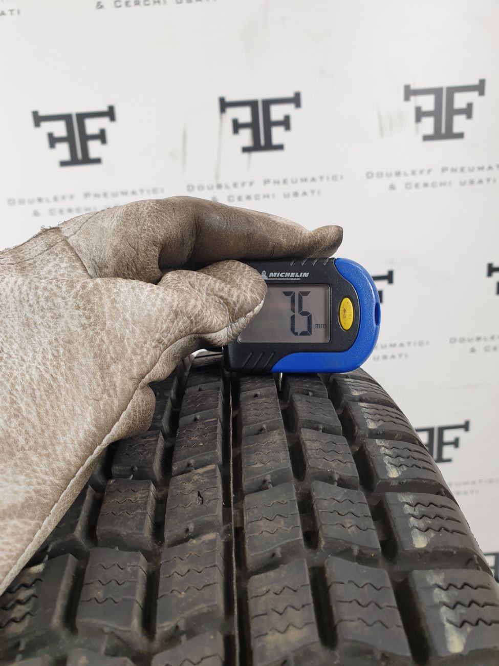Pneumatici 155 65 R14 75 T Trayal  invernale usati 90€