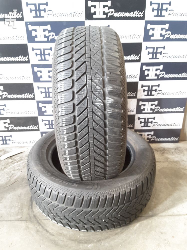 Pneumatici 225 55 R16 1 A _MARCA NON PRESENTE _MODELLO NON PRESENTE invernale usati 100€