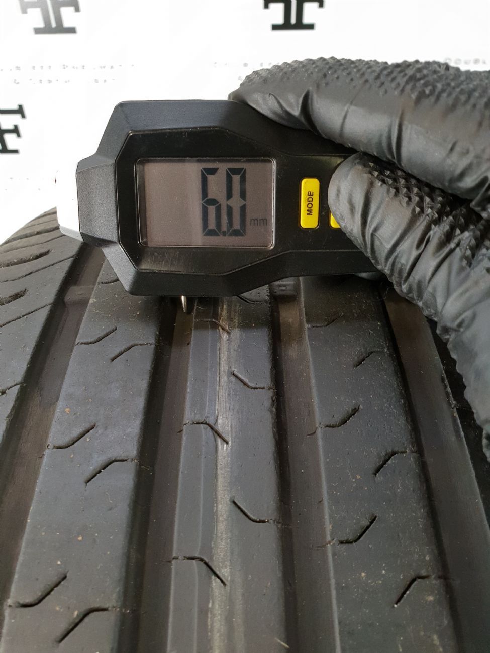 Pneumatici 215 60 R17 96 H CONTINENTAL ContiEcoContact 5 estivo usati 120€
