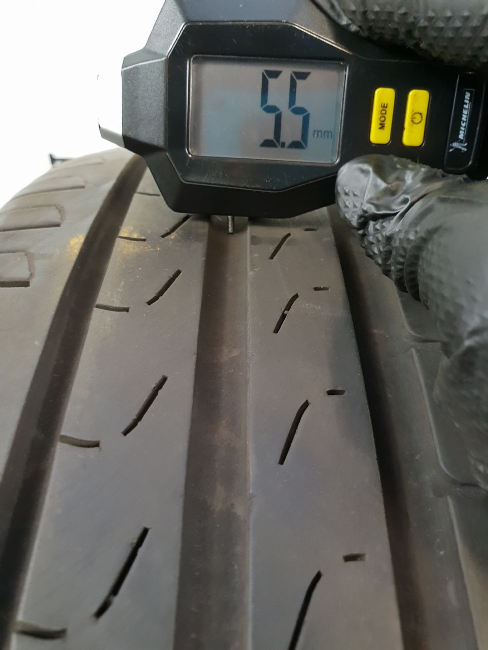 Pneumatici 225 50 R18 95 W PIRELLI CINTURATO P7 estivo RUNFLAT usati 150€