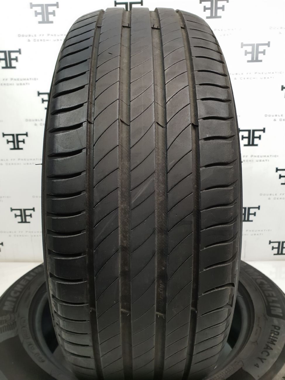 Pneumatici 225 55 R18 102 V MICHELIN PRIMACY 4 estivo usati 150€