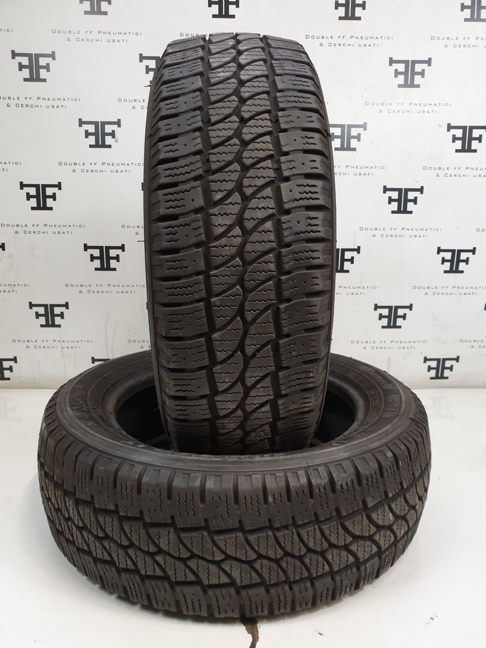 Pneumatici 195 60 R16C 99/97 T TAURUS  invernale usati 110€