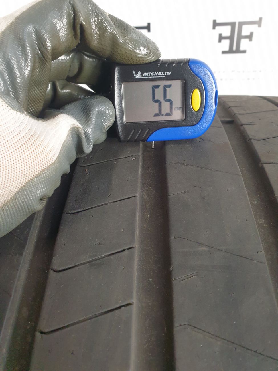 Pneumatici 315 30 R22 107 Y PIRELLI P ZERO estivo usati 400€