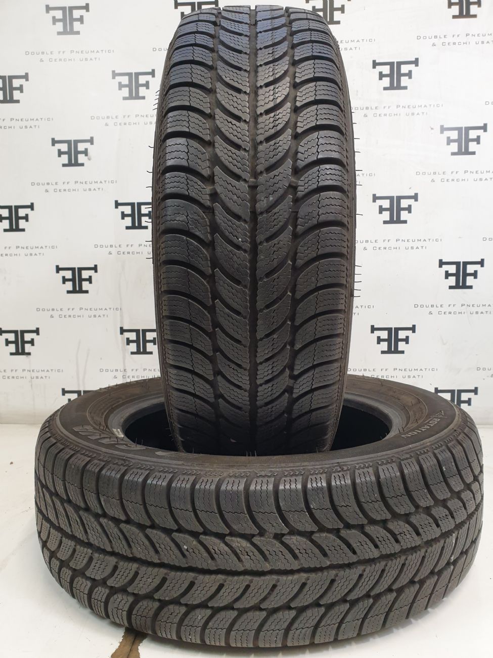 Pneumatici 155 65 R14 75 T SAVA ESKIMO S3 + invernale usati 80€