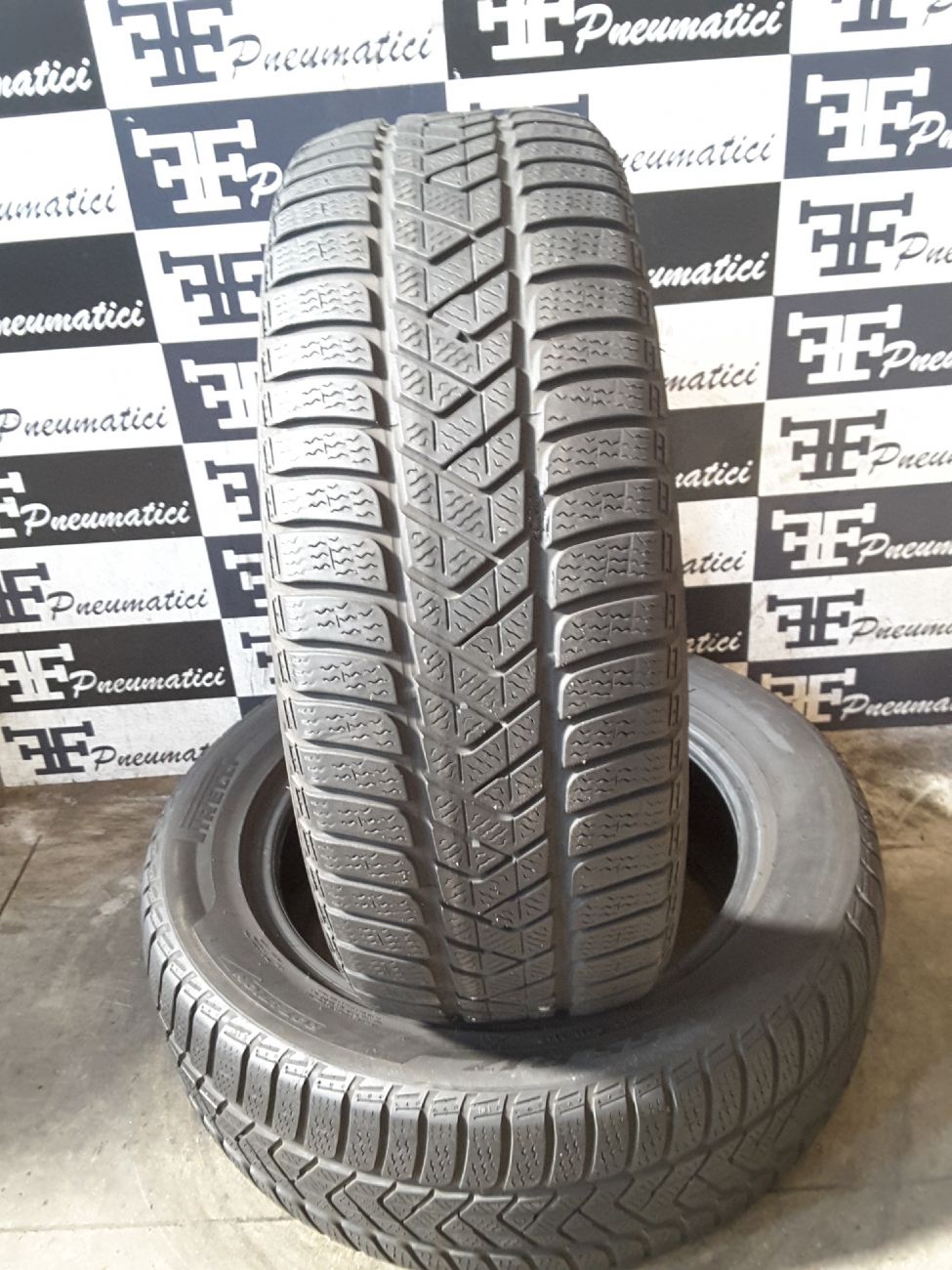 Pneumatici 225 55 R16 1 A _MARCA NON PRESENTE _MODELLO NON PRESENTE invernale usati 85€
