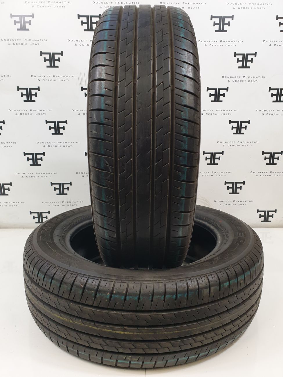 Pneumatici 215 60 R17 96 H BRIDGESTONE DUELER HP SPORT estivo DEMONTÉ usati 140€