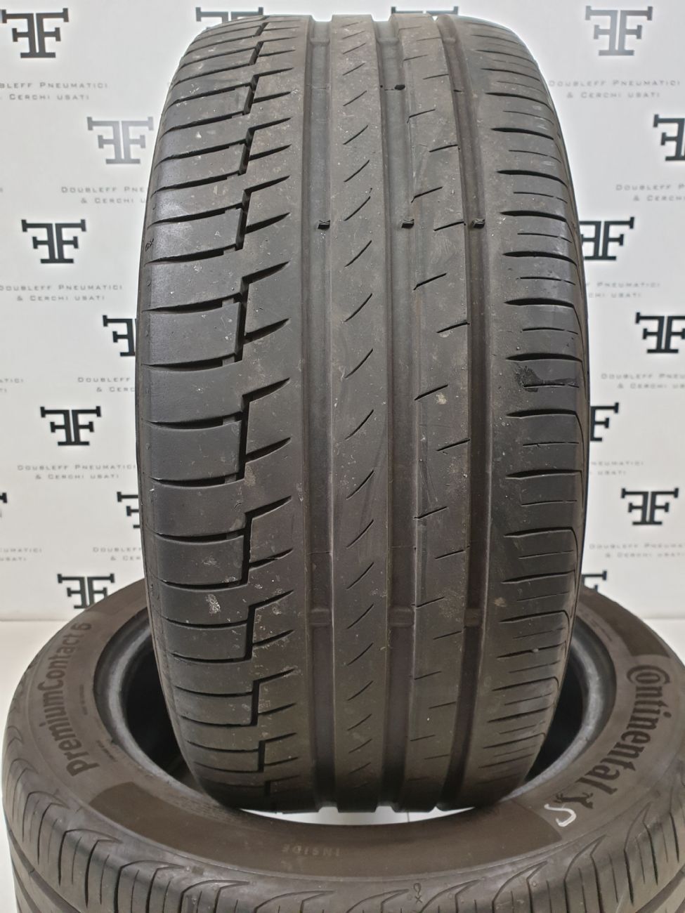 Pneumatici 225 55 R18 98 V CONTINENTAL PREMIUMCONTACT 6 estivo usati 130€