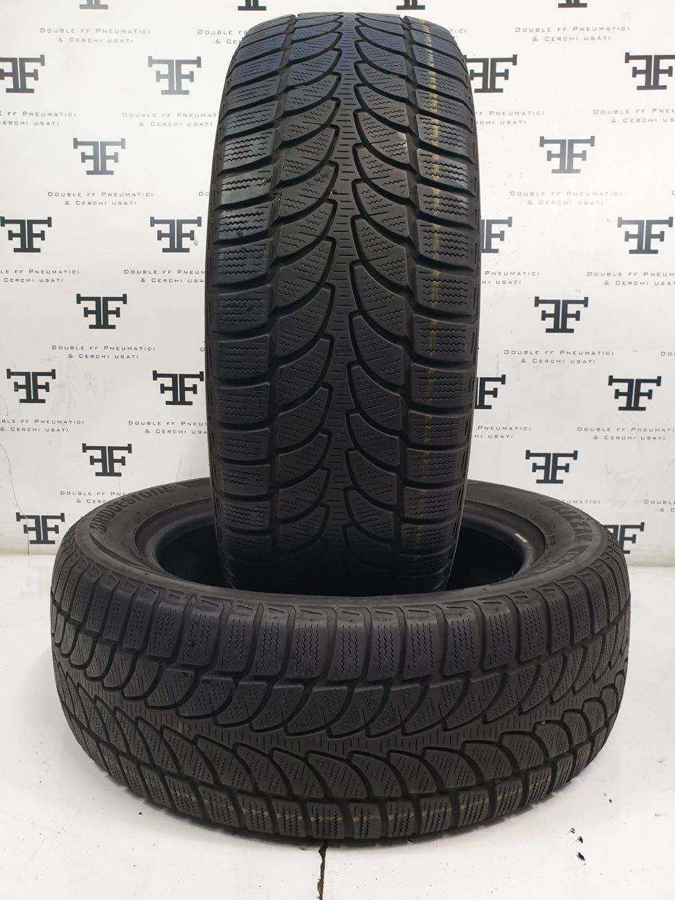 BRIDGESTONE BLIZZAK LM 80 EVO