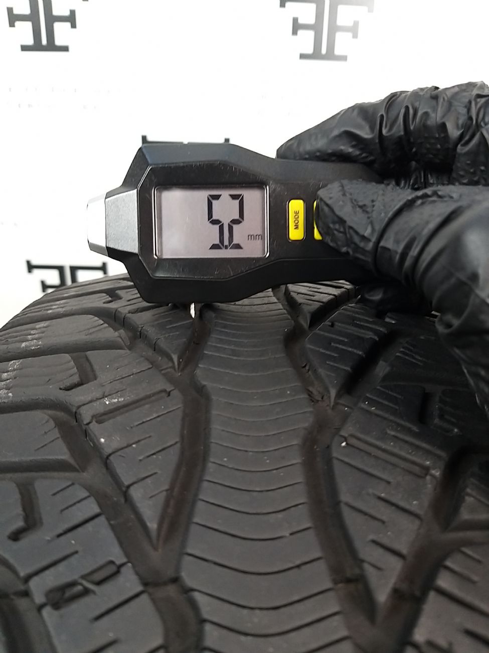 Pneumatici 205 60 R16 92 H KLEBER KRISALP HP 2 invernale usati 100€