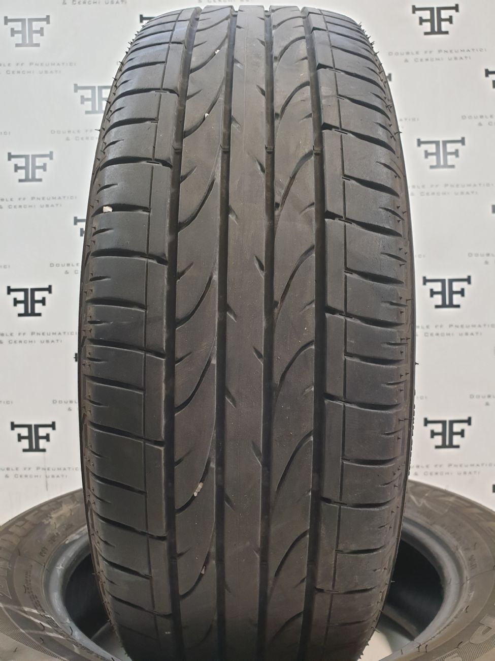 Pneumatici 215 60 R17 96 H BRIDGESTONE DUELER HP SPORT estivo usati 120€