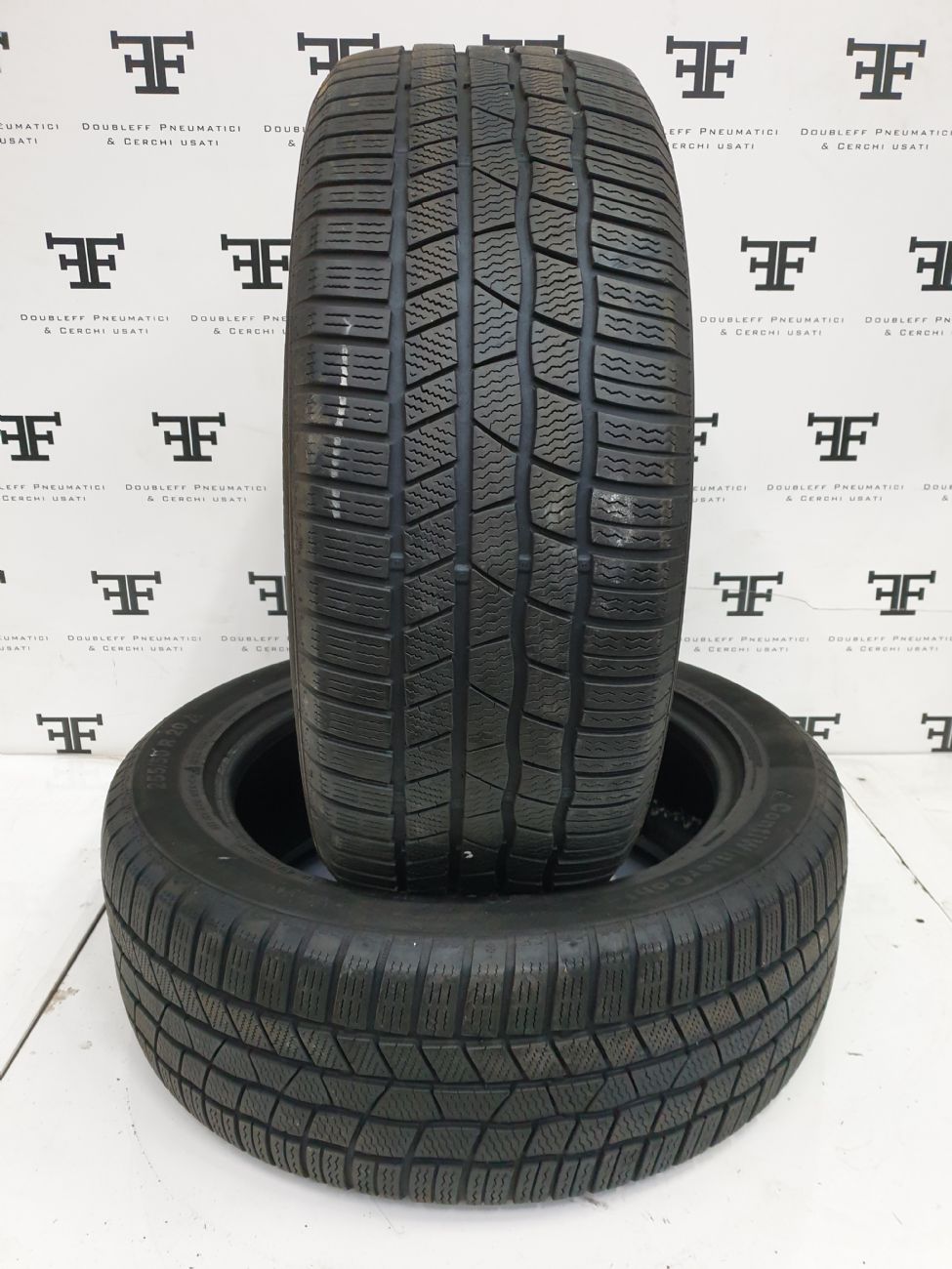 Pneumatici 255 50 R20 109 H CONTINENTAL ContiWinterContact TS830 P invernale usati 300€