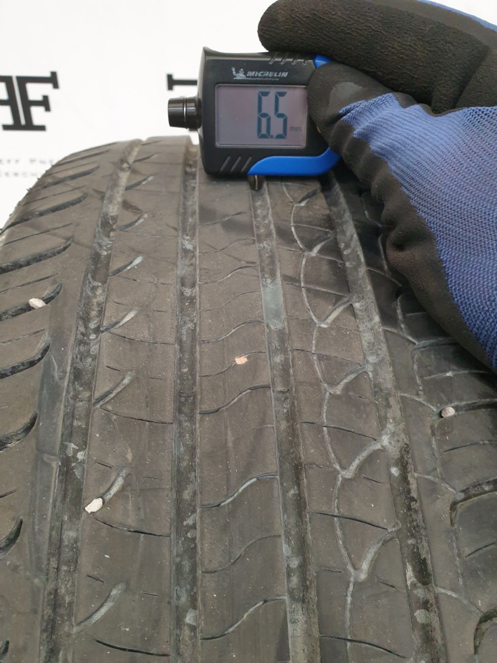 Pneumatici 205 60 R16 92 H NEXEN N PRIZ AH8 estivo usati 110€